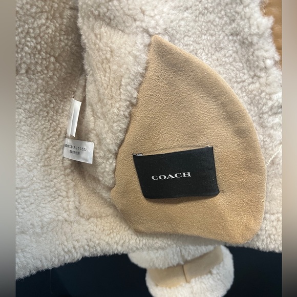 Coach Shearling Jacket in Sand Color Large Size NEW WITH TAGS - Picture 3 of 8